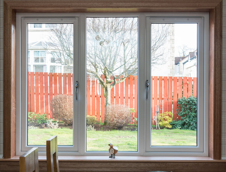 الفرق بين شبابيك pvc و upvc