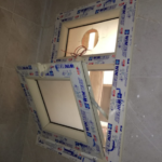 ما هو الارتفاع المناسب لشباك الحمام؟